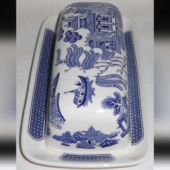 Churchill Willow Blue Pattern 1/4 Lb Butter - Picture 4 of 7